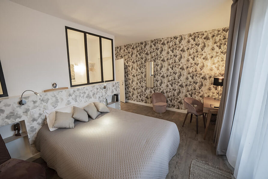 Chambre 2 spacieuse, confortable et lumineuse à Montignac-Lascaux