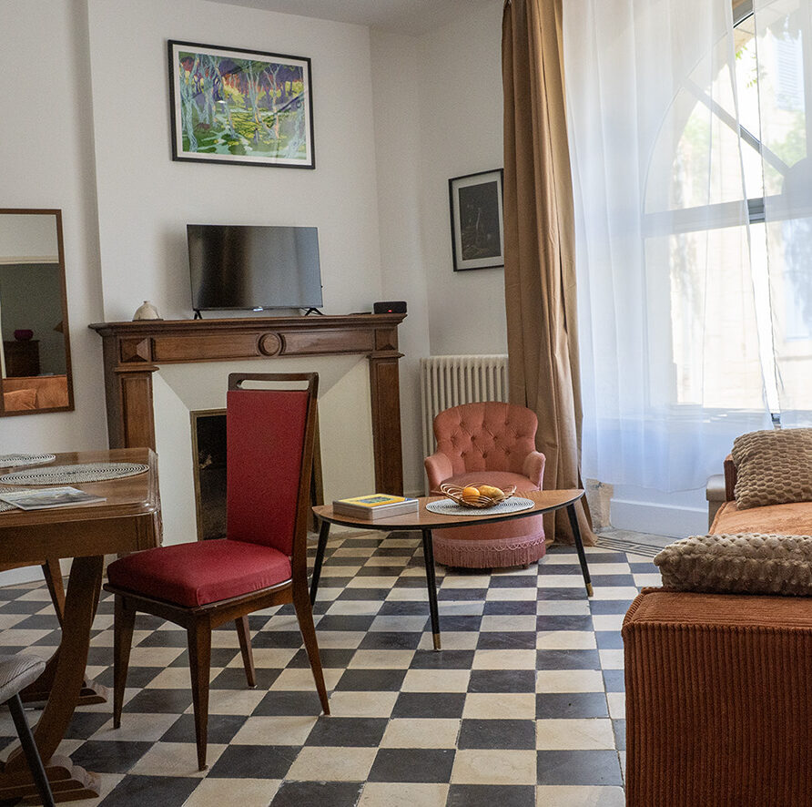 Le studio 2-4 personnes (accès et aménagement intérieur PMR)